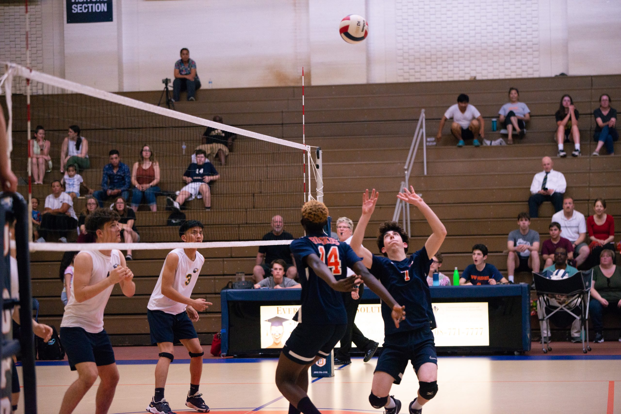 OPRF boys volleyball reaches sectional final - Vimarsana News