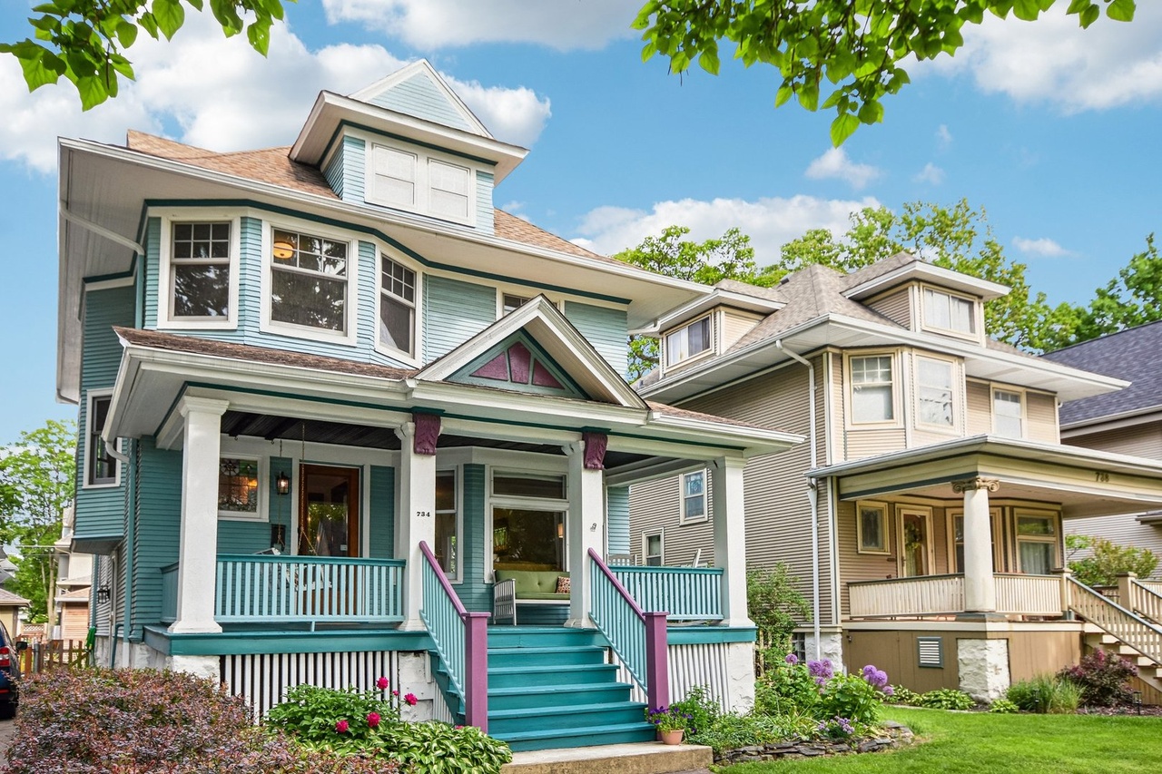 Bidding wars in Gunderson Historic Districts
